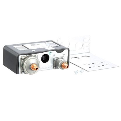Picture of Control, Dual Pressure4-Jan for Johnson Controls Part# P170MA-1